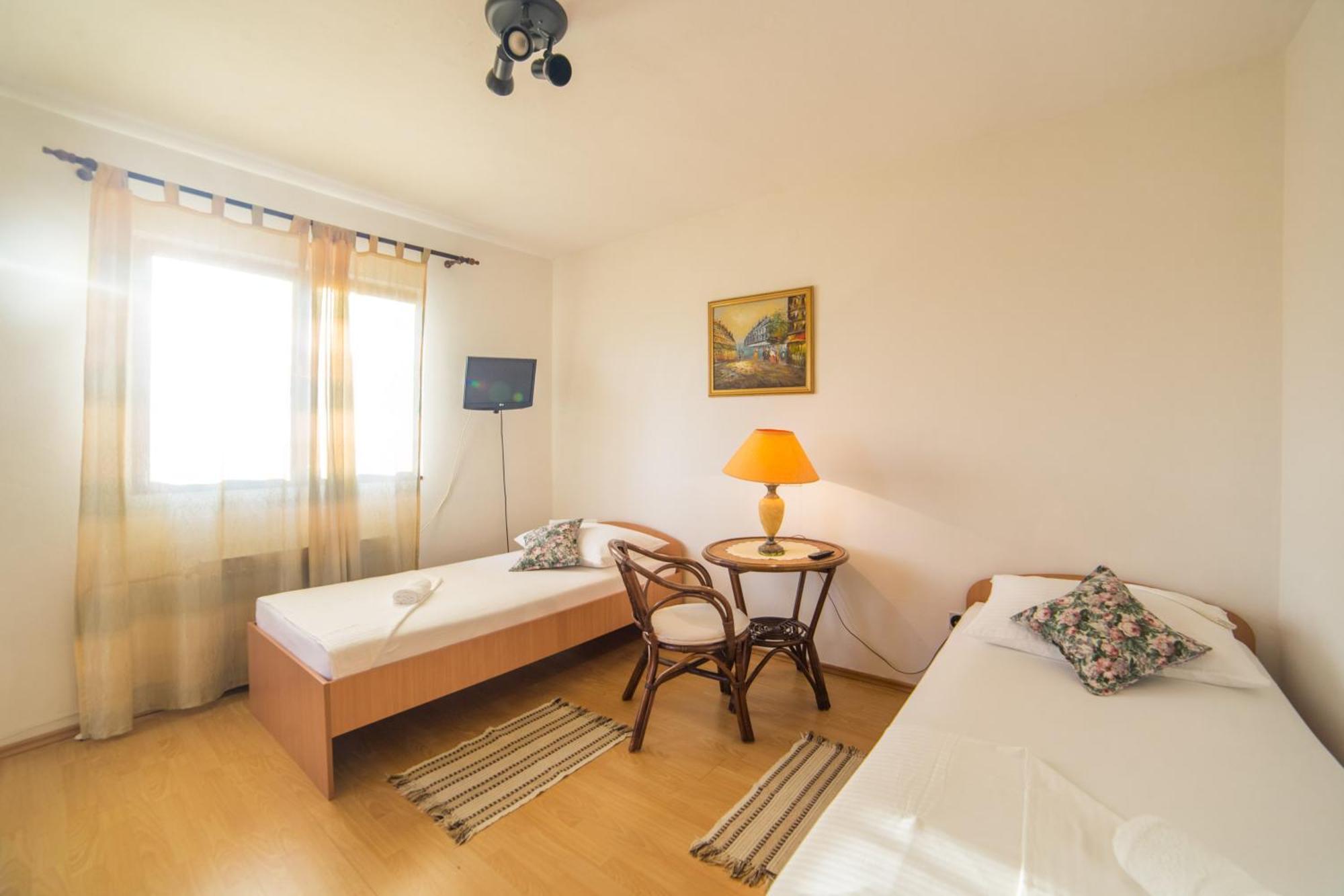 Apartment Mande Brist Exterior foto